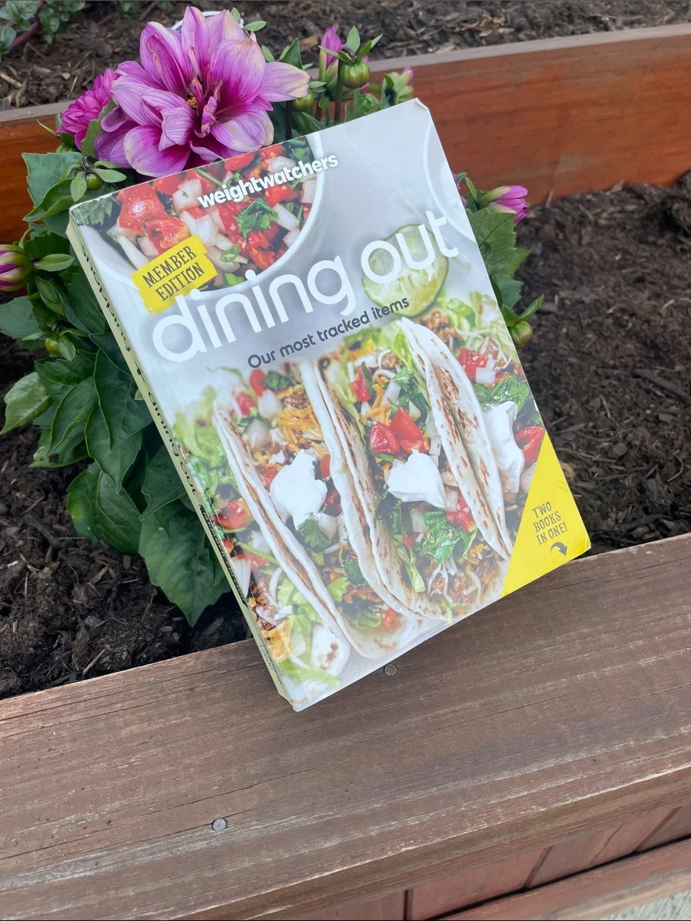 Weight Watchers Dining Out Cookbook — White, Green & Yellow Cover with Tacos
